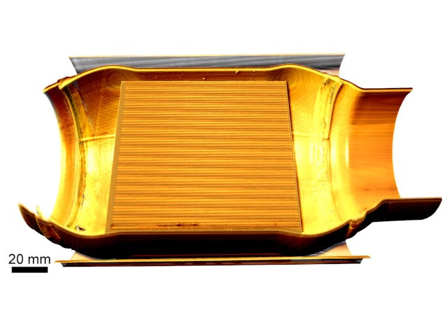 Virtual cutaway view of the interior of an intact catalytic converter