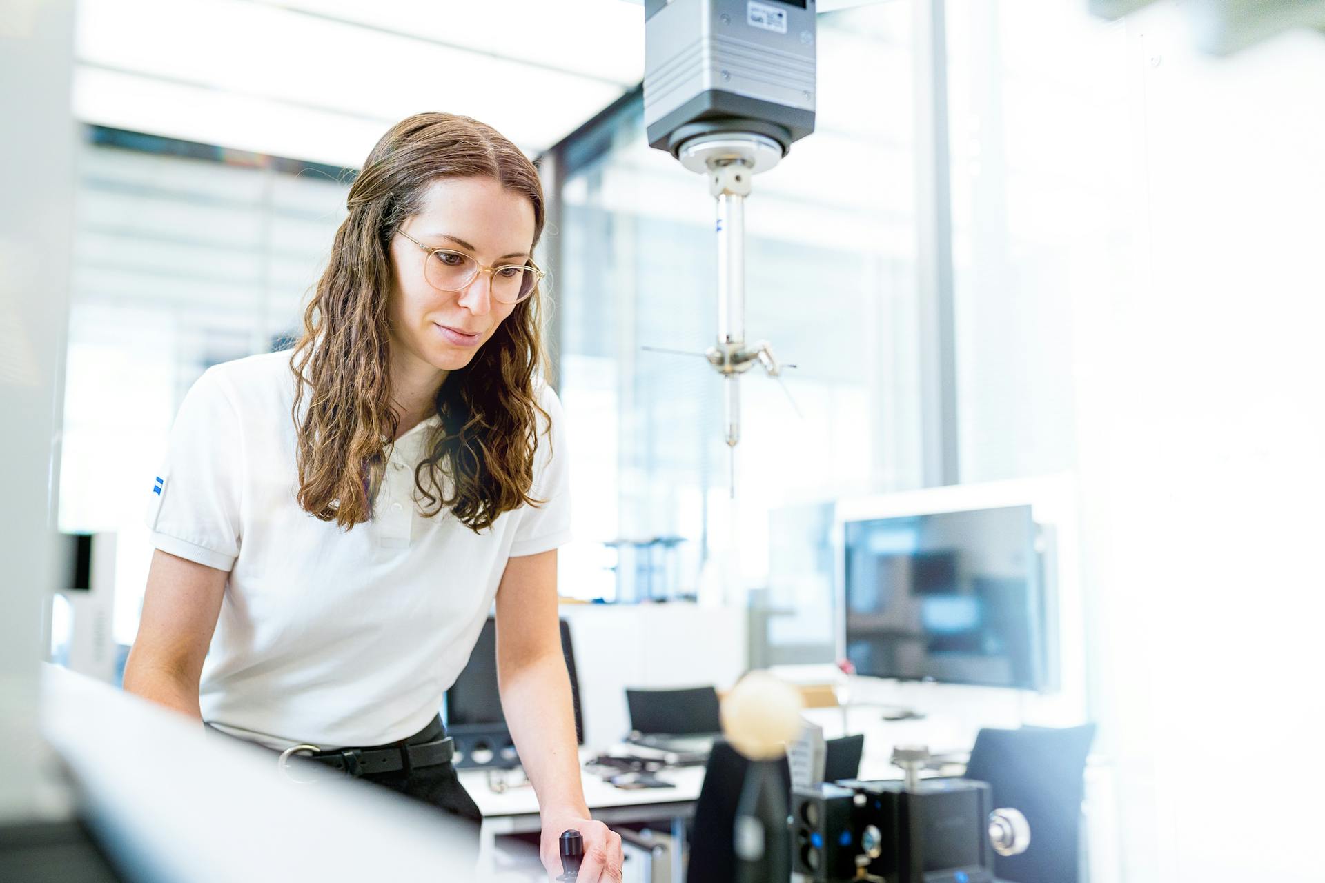 Convenient control The system is controlled via a userfriendly control panel and does not need a computer